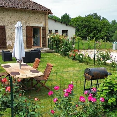 Chez Lucia A 15Min De Perigueux A 6Km Autoroute A89 Apartman Eglise-Neuve-de-Vergt Kültér fotó