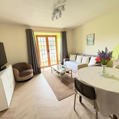 Chez Lucia A 15Min De Perigueux A 6Km Autoroute A89 Apartman Eglise-Neuve-de-Vergt Kültér fotó