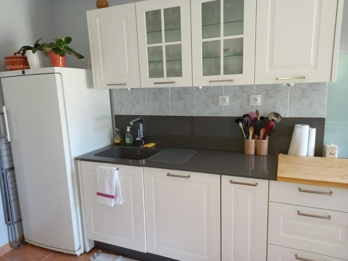 Chez Lucia A 15Min De Perigueux A 6Km Autoroute A89 Apartman Eglise-Neuve-de-Vergt Kültér fotó