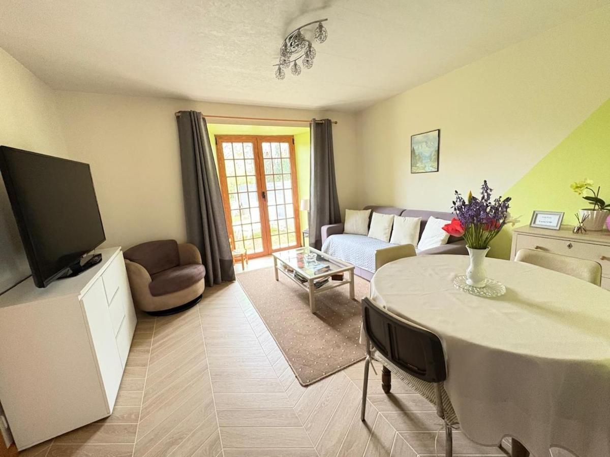 Chez Lucia A 15Min De Perigueux A 6Km Autoroute A89 Apartman Eglise-Neuve-de-Vergt Kültér fotó