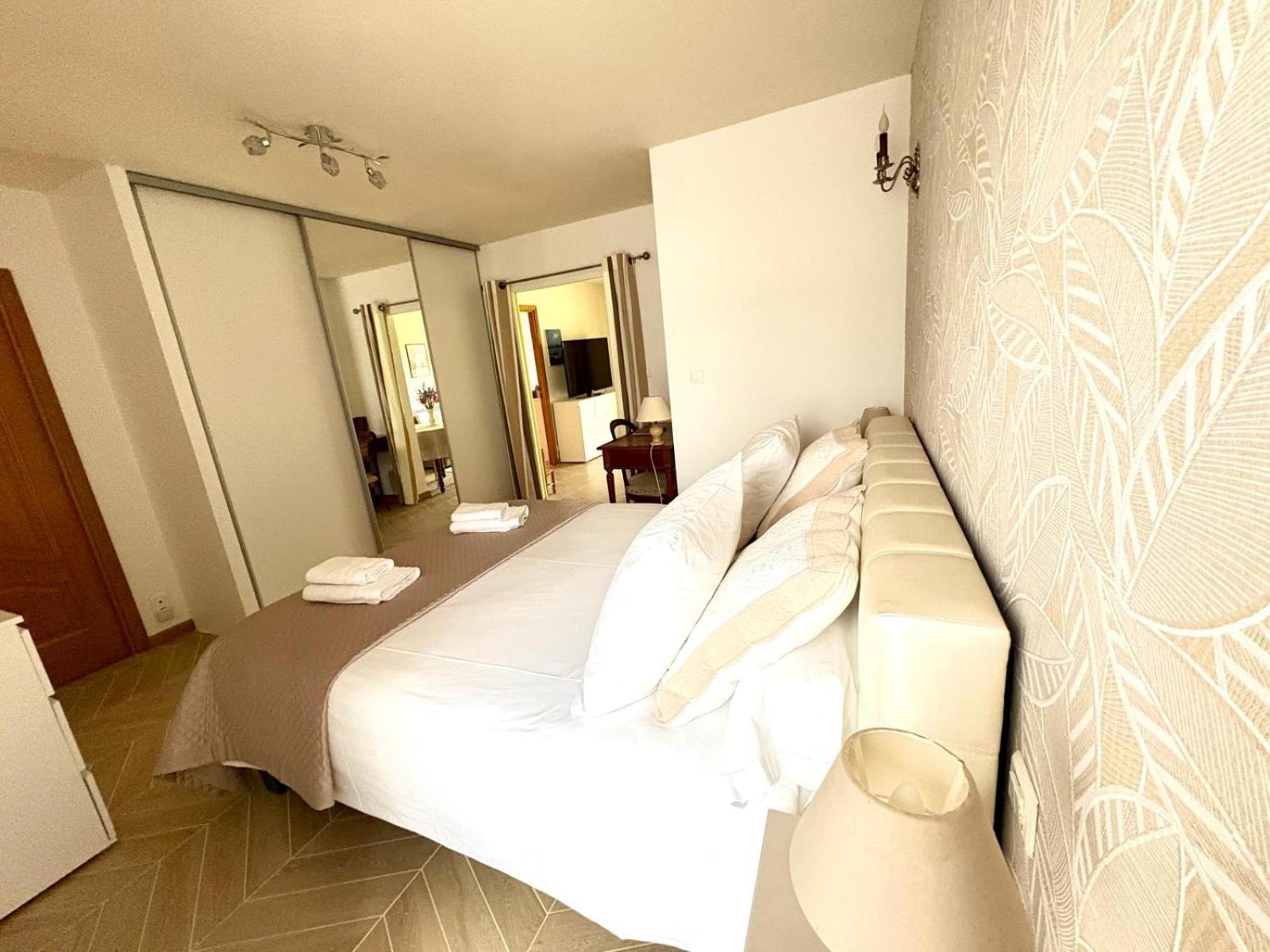 Chez Lucia A 15Min De Perigueux A 6Km Autoroute A89 Apartman Eglise-Neuve-de-Vergt Kültér fotó